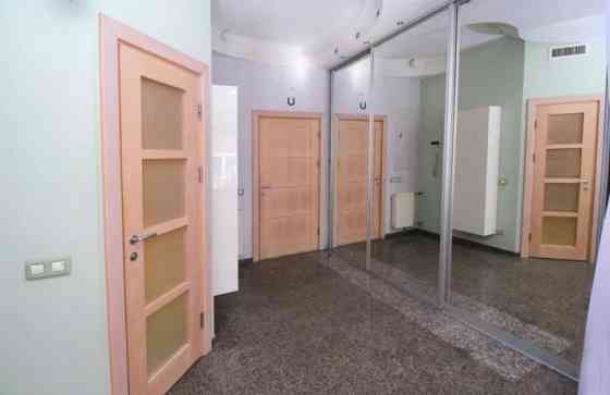 Долгосрочная аренда  квартира в дюнной зоне с видом на море.  Предлагаем в Юрмала