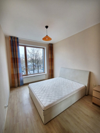 Īrei pieejams kvalitatīvs 3-istabu dzīvoklis projektā 