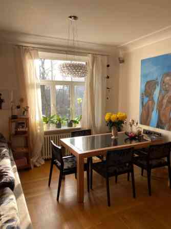 Сдается в аренду квартира с уникальным дизайнерским интерьером, есть парковка, Rīga