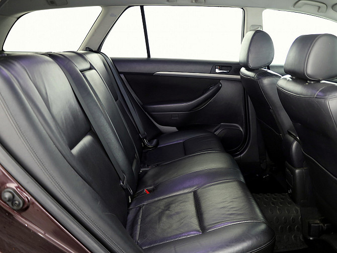 Toyota Avensis Linea Sol Luxury ATM 2.0 108kW Таллин - изображение 8