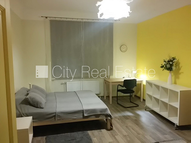 Šo dzīvokli izīrē pa diennaktīm (īstermiņa īre), īres cena sludinājumā norādīta par Rīga - foto 13