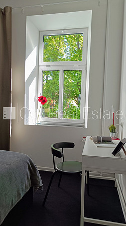 Фасадный дом, реновированный дом, вход с улицы, лифт, лестничная клетка после Рига - изображение 8