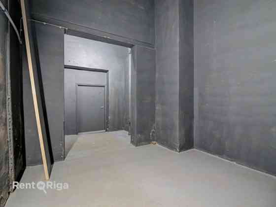 Светлые производственные/складские помещения в районе ВЭФ.  Преимущества: + Рига