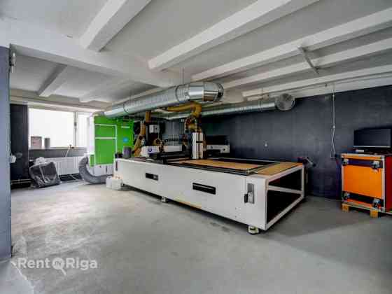 Светлые производственные/складские помещения в районе ВЭФ.  Преимущества: + Рига