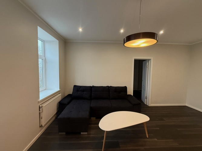 Izīrē 2 istabu dzīvokli Rīgas centrā!  Svaigi izremontēts dzīvoklis ar iespēju auto Rīga - foto 4