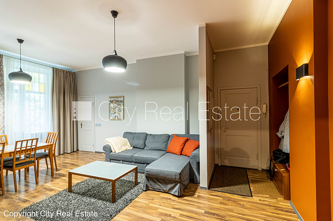 Projekts - J5, fasādes māja, renovēta māja, labiekārtots apzaļumots pagalms, slēgts pagalms, Rīga - foto 19