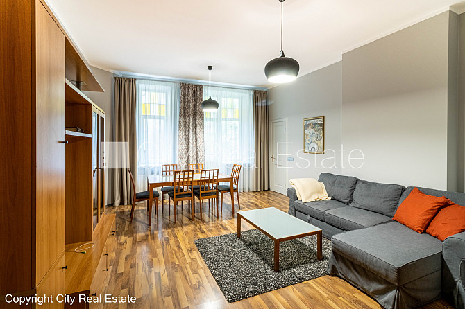 Projekts - J5, fasādes māja, renovēta māja, labiekārtots apzaļumots pagalms, slēgts pagalms, Rīga - foto 16