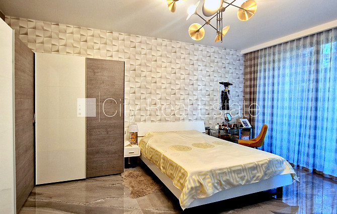 Privātmāja, jaunceltne, labiekārtota apzaļumota teritorija, iežogota teritorija ar metāla Jūrmala - foto 13