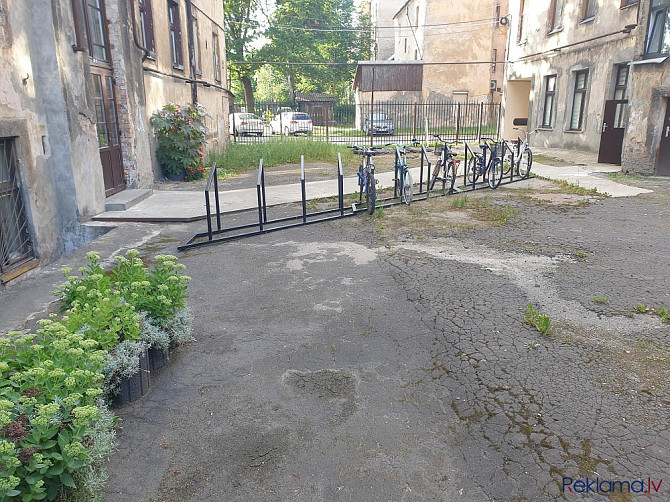 Сдается уютная и аккуратная 2-комнатная квартира в центре с изолированными комнатами.
Основные... Rīga - foto 1