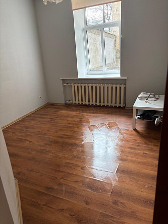 Сдается уютная и аккуратная 2-комнатная квартира в центре с изолированными комнатами.
Основные... Rīga - foto 9