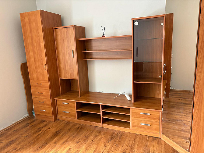 Сдается уютная и аккуратная 2-комнатная квартира в центре с изолированными комнатами.
Основные... Rīga - foto 10