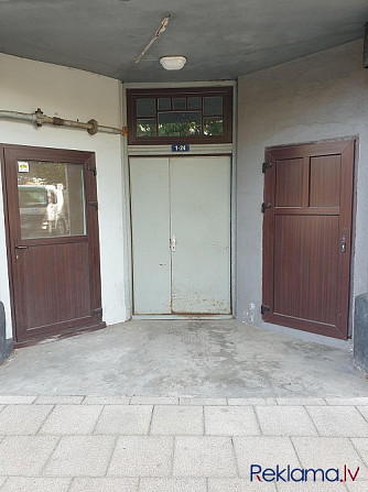 Сдается уютная и аккуратная 2-комнатная квартира в центре с изолированными комнатами.
Основные... Rīga - foto 2