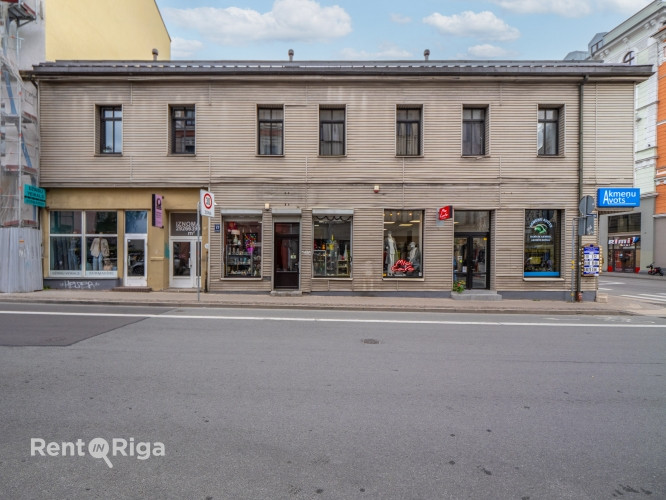Продаётся здание на улице Марии.  Тип использования здания: 1220 здание с офисами. Рига - изображение 2