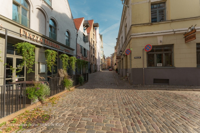 Two office spaces in Old Riga.  The owner will renovate the premises, as well as replace the ceiling Рига - изображение 9