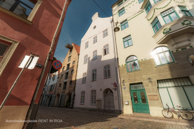 Two office spaces in Old Riga.  The owner will renovate the premises, as well as replace the ceiling Рига - изображение 8