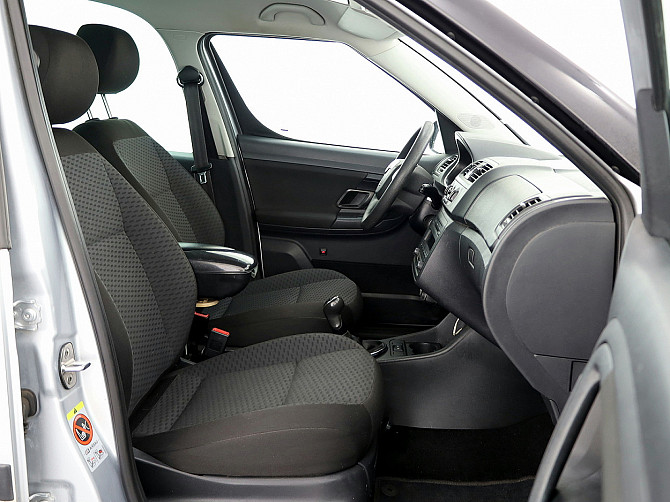 Skoda Roomster Comfortline Facelift 1.2 51kW Таллин - изображение 6