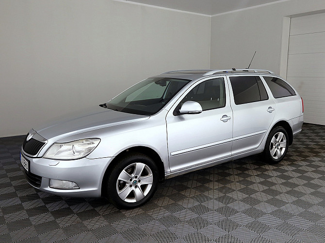 Skoda Octavia Highline Facelift ATM 2.0 TDI 103kW Tallina - foto 2