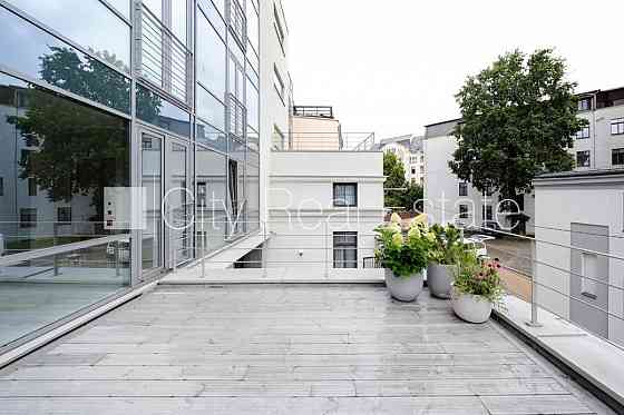 Проект - Kalpaka Residence, вход со двора, балкон, терасса, изолированные комнаты 2 шт., Rīga