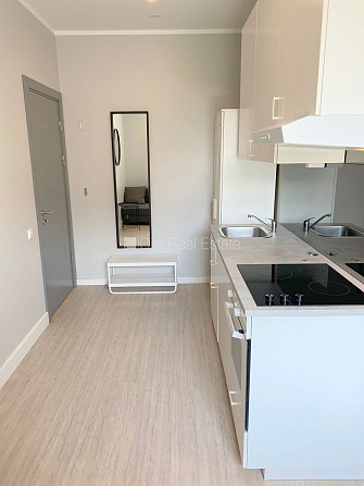 Fasādes māja, renovēta māja, slēgts pagalms, ieeja no ielas, kāpņu telpa pēc kosmētiskā Rīga - foto 7