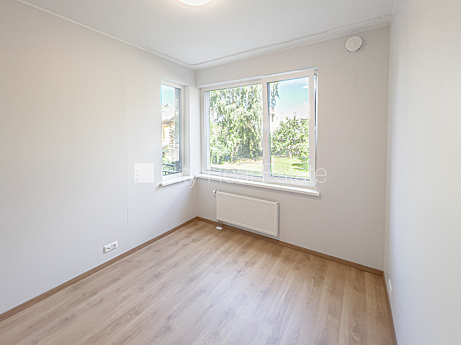 Pagalma ēka, labiekārtots apzaļumots pagalms, slēgts pagalms, iespēja nomāt autostāvvietu, Rīga - foto 11