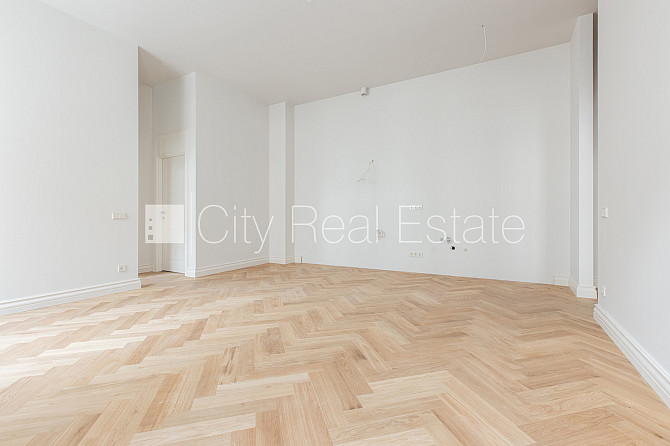 Fasādes māja, restaurēta māja, slēgts pagalms, ir lifts, kāpņu telpa pēc kapitālā Rīga - foto 17