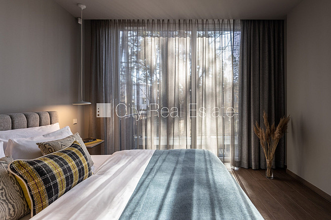 Jaunceltne, fasādes māja, zaļā teritorija, labiekārtots apzaļumots pagalms, pazemes Jūrmala - foto 8