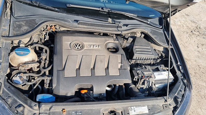 Pārdod mīlēts un kopts automobilis. Tikko izieta tehniskā apskate (TA), derīga līdz 2028. gadam.... Rīga - foto 8