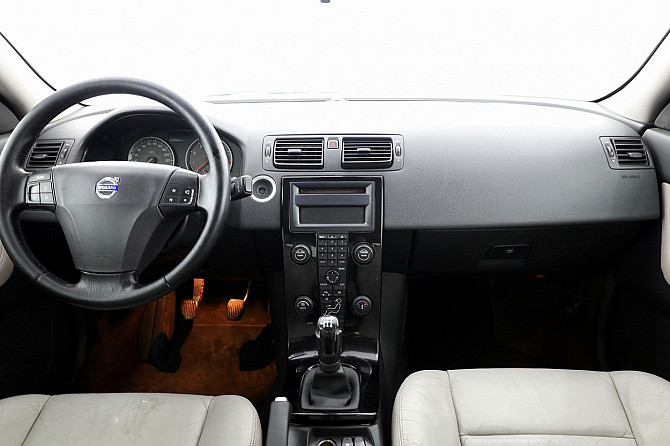 Volvo S40 Summum 2.4 103kW Tallina - foto 5