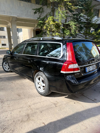 Pārdodu Volvo V70, uzticamu un ietilpigu auto.
Tikko izieta jauna TA un nomaksats cela
nodoklis.... Юрмала - изображение 7
