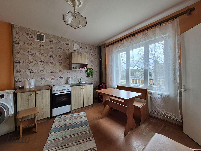 Pārdod plašu 2-istabu dzīvokli Zilākalnā, Valmieras novadā.
Lieliska iespēja tiem, kas novērtē mierī Валмиера и район - изображение 1