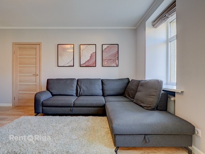 Просторная и комфортабельно меблированная двухкомнатная квартира в Рига - изображение 3