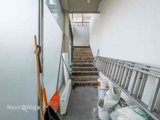 Ropažu iela 7  современное офисное здание с энергоэффективностью класса A, Рига