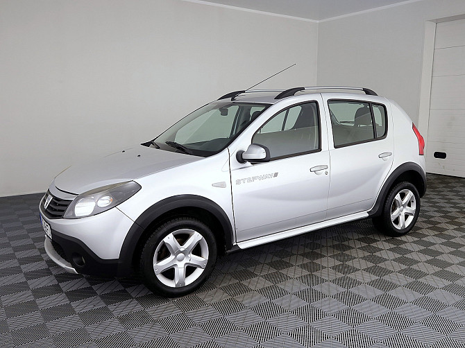 Dacia Sandero Stepway Facelift 1.6 62kW Tallina - foto 2