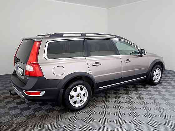Volvo XC70 Summum ATM 2.4 D5 136kW Tallina