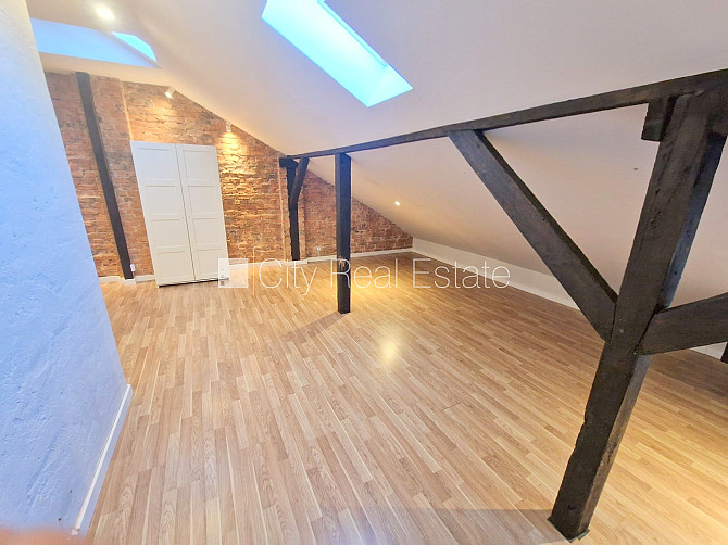 Jaunceltne, pagalma ēka, slēgts pagalms, līdz tuvākajai autostāvvietai 70 m, ieeja no pagalma, Rīga - foto 18