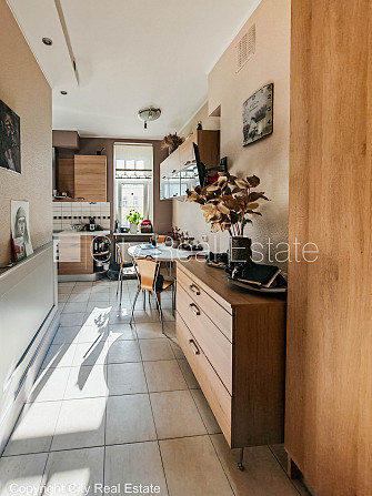 Projekts - Palisade, fasādes māja, restaurēta māja, mansards, ir lifts, kāpņu telpa pēc Rīga - foto 15