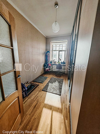 Projekts - Palisade, fasādes māja, restaurēta māja, mansards, ir lifts, kāpņu telpa pēc Rīga - foto 17