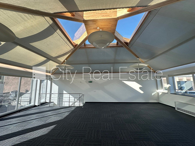 Labiekārtots apzaļumots pagalms, pazemes autostāvvieta, apsargāta teritorija, ieeja no ielas, Rīga - foto 16