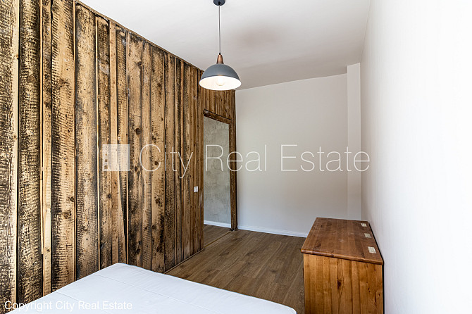 Фасадный дом, реновированный дом, подъездная дорога покрыта брущаткoй, одна Рига - изображение 3