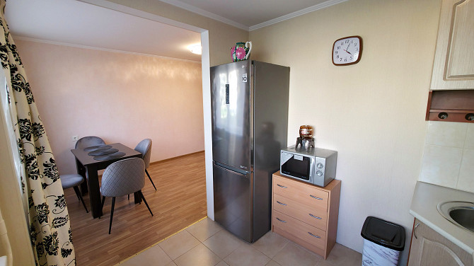 Dzīvokļa video tūri var noskatīties, nospiežot uz mājas lapas sludinājuma lejas daļā. Tas ļaus... Rīga - foto 6