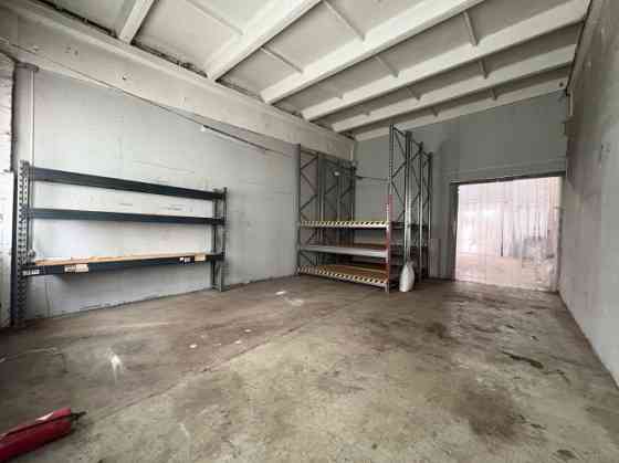 Складское помещение / возможность работы с грузовиками на улице Ēdoles, Ильгюциемс Rīga