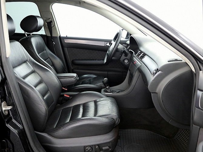 Audi A6 Sportline 1.9 TDI 96kW Tallina - foto 6