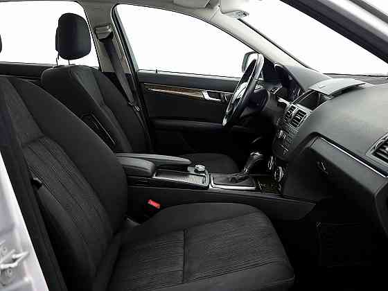 Mercedes-Benz C 220 Elegance ATM 2.1 CDI 125kW Tallina