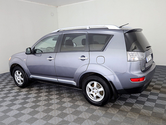 Mitsubishi Outlander Luxury ATM 2.4 125kW Tallina - foto 4