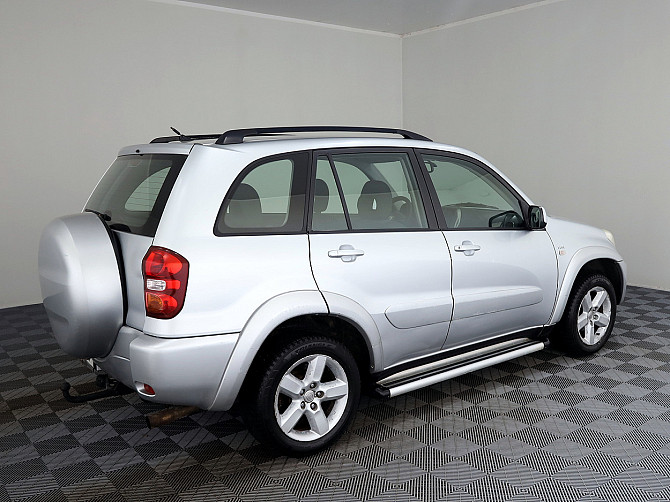 Toyota RAV4 Linea Sol Facelift 4x4 2.0 110kW Tallina - foto 3