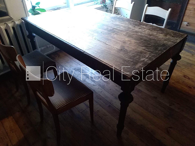 Mansards, logi vērsti mājas abās pusēs, guļamistabu skaits 2 gab., vannas istabu skaits 1 Rīga - foto 13