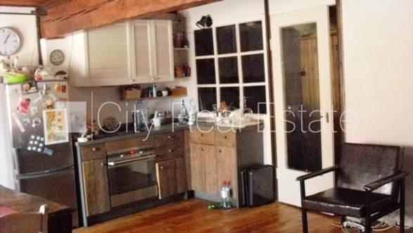 Mansards, logi vērsti mājas abās pusēs, guļamistabu skaits 2 gab., vannas istabu skaits 1 Rīga - foto 8