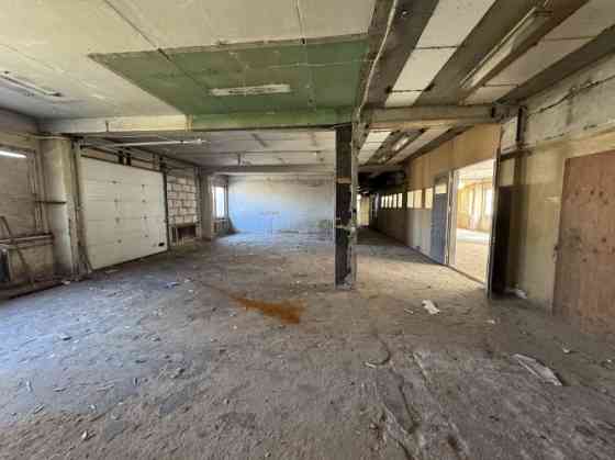 Отдельно стоящее складское/производственное здание в Саласпилсе.  1 этаж; Площадь Salaspils