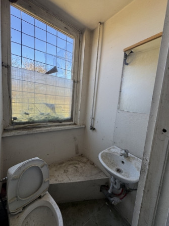 Atsevišķi stāvoša noliktavas/ražošanas ēka Salaspilī.  + 1. stāvs; + Platība sastāv no Salaspils - foto 9