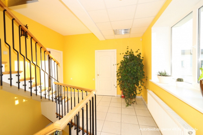 Iznomā biroja telpas Jugā, Murjāņu ielā.  Apsaimniekošanas maksa ir iekļauta nomas maksā. Rīga - foto 5